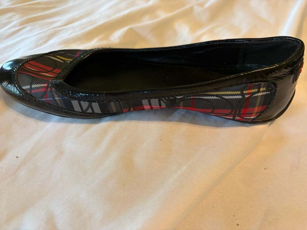 Flawed Coach Signature C Plaid Ballet Flats with Black Patent Trim, 7 - Picture 3 of 9
